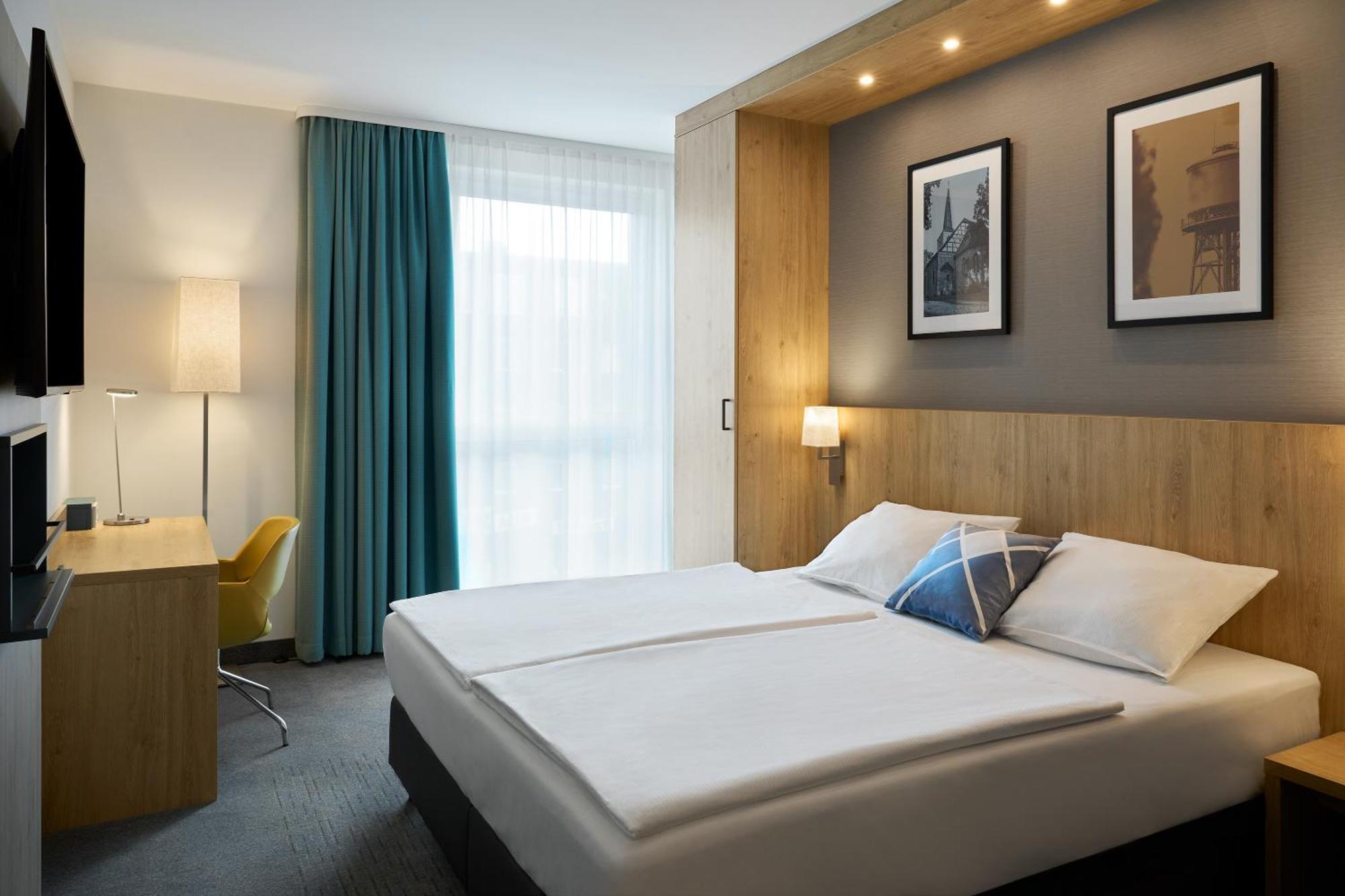 จีโฮเทล โฮเต็ล แอนด์ ลีฟวิ่ง โบคุม Hotel โบคุห์ม ภายนอก รูปภาพ