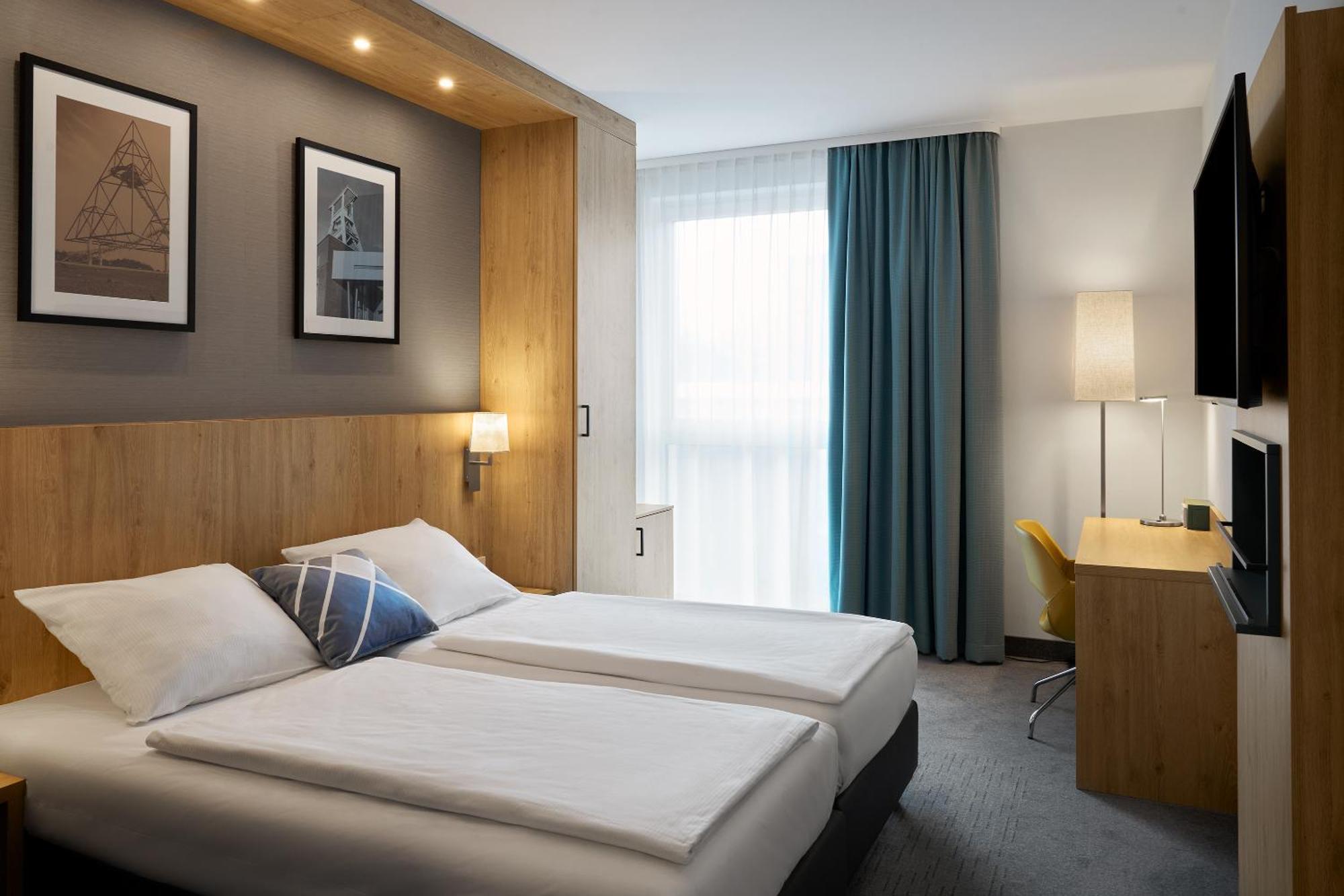 จีโฮเทล โฮเต็ล แอนด์ ลีฟวิ่ง โบคุม Hotel โบคุห์ม ภายนอก รูปภาพ